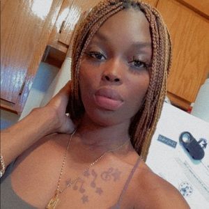 Meet your Posher, Nisha